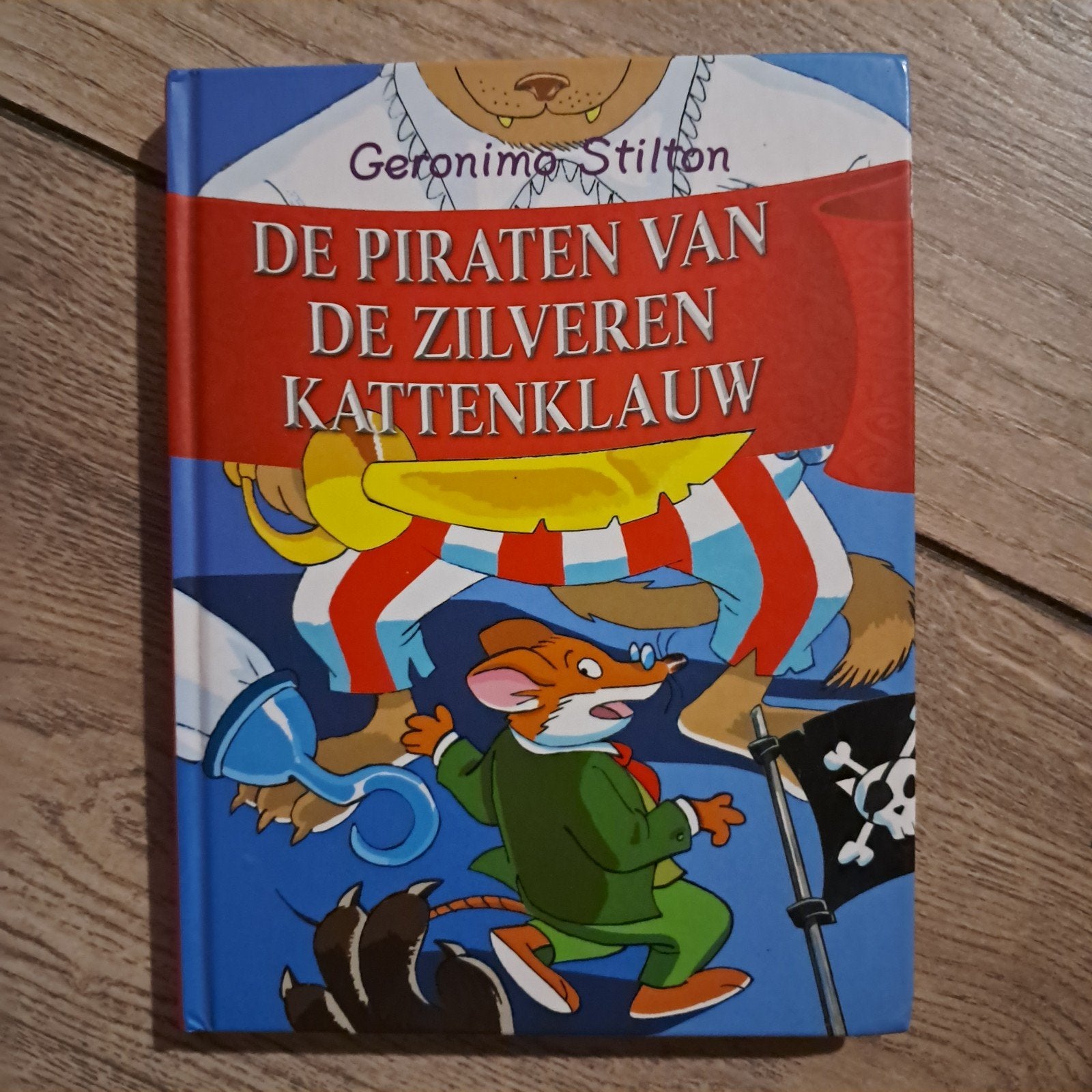 Geronimo Stilton - De piraten van de Zilveren Kattenklauw, Fictie algemeen, Geronimo Stilton, Ophalen of Verzenden, Zo goed als nieuw
