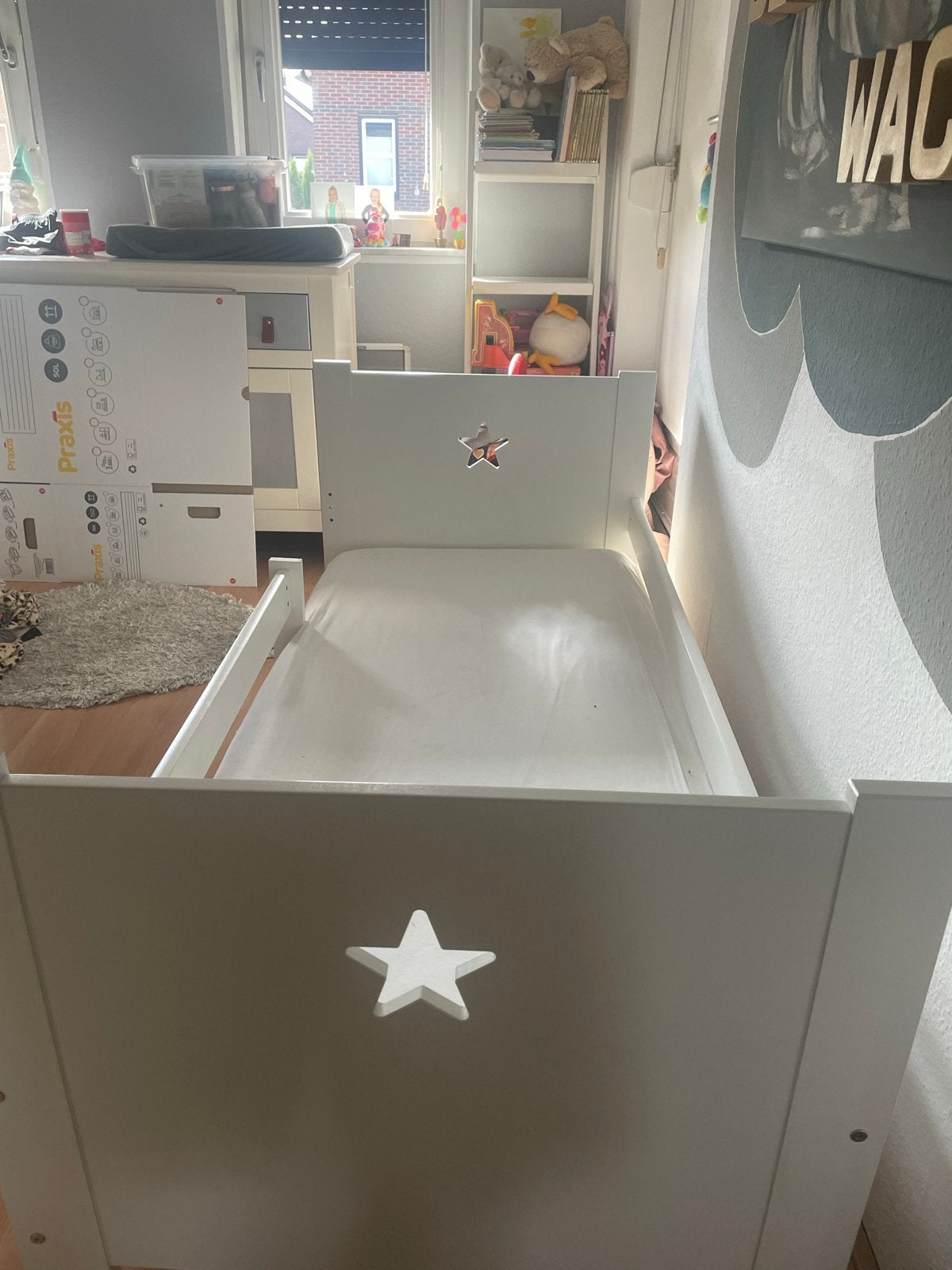 Junior bed 160x70 met matras, zo goed als nieuw, Ophalen, 70 tot 85 cm, Zo goed als nieuw, Matras
