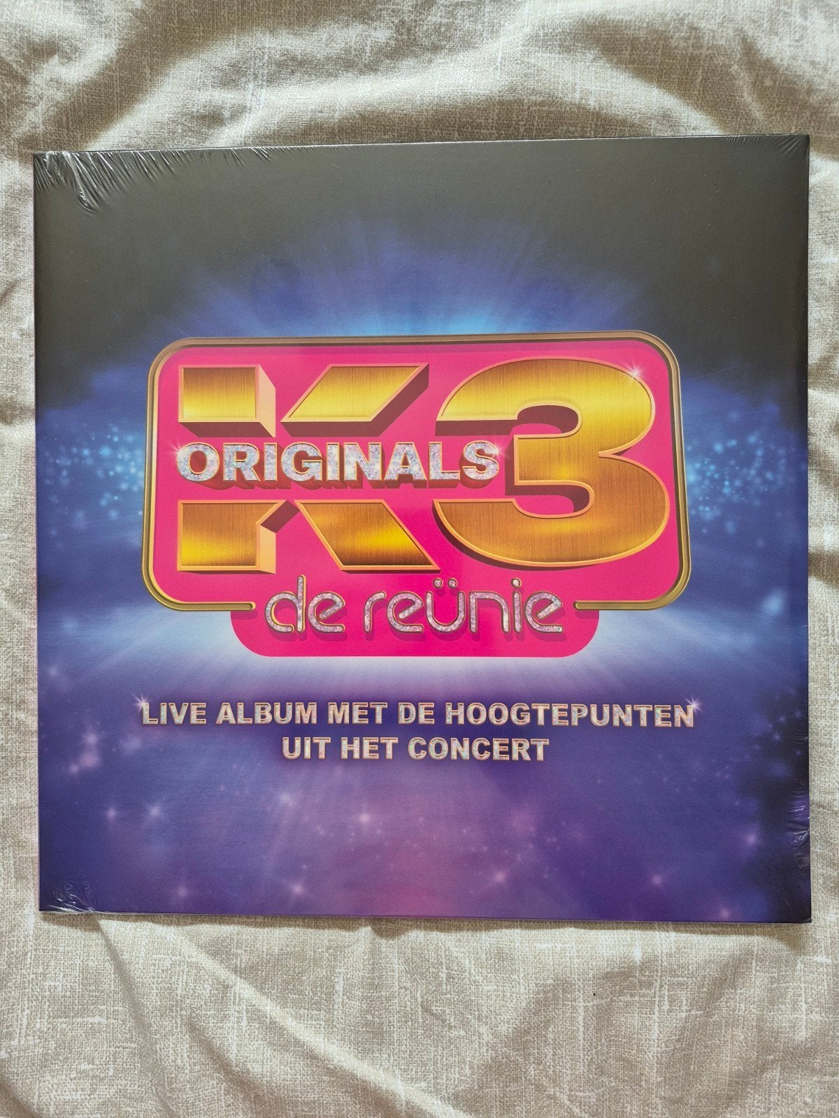 Gesealde zwarte vinyl "De reünie" van K3 originals, Verzenden, Nieuw in verpakking, 12 inch, Levenslied of Smartlap
