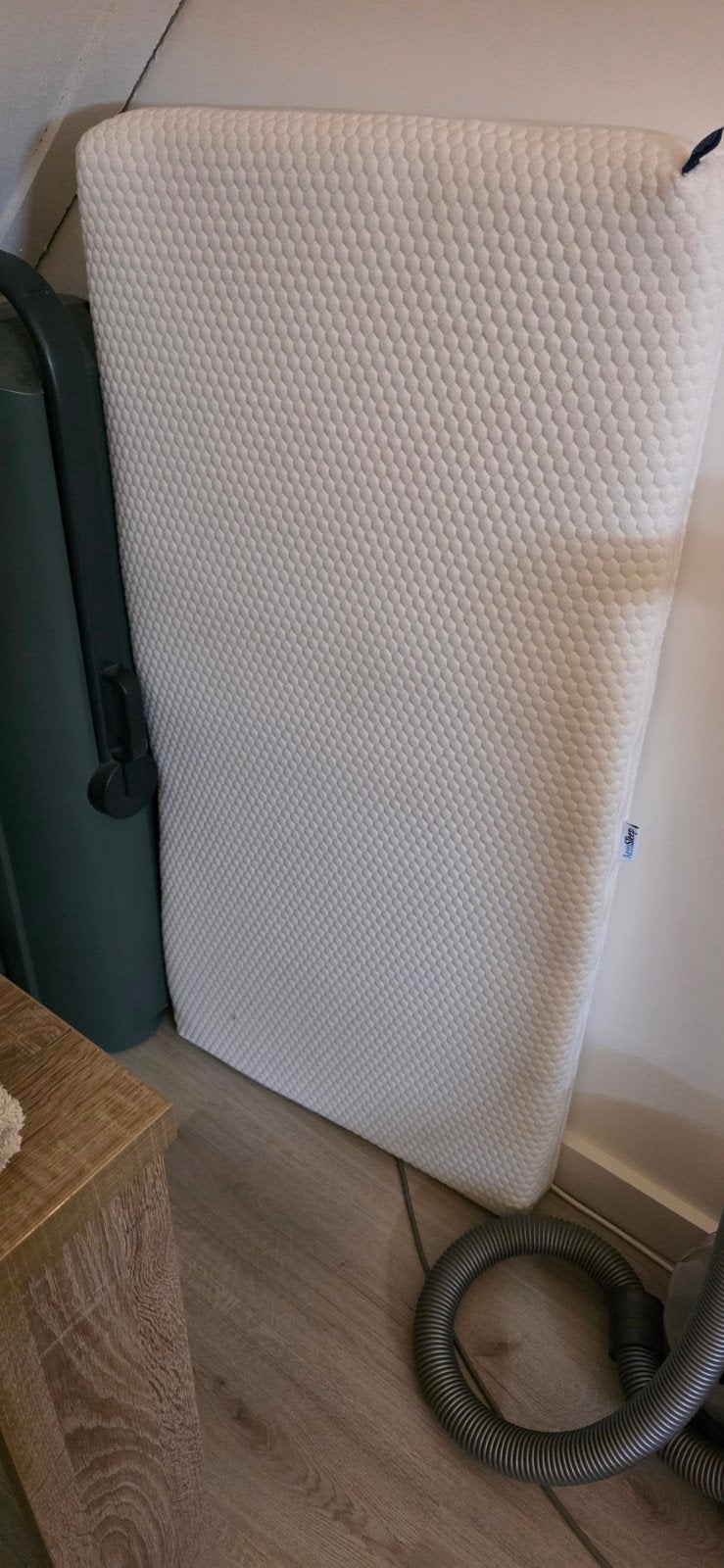 Aerossleep matras 60x120, Ophalen, Gebruikt
