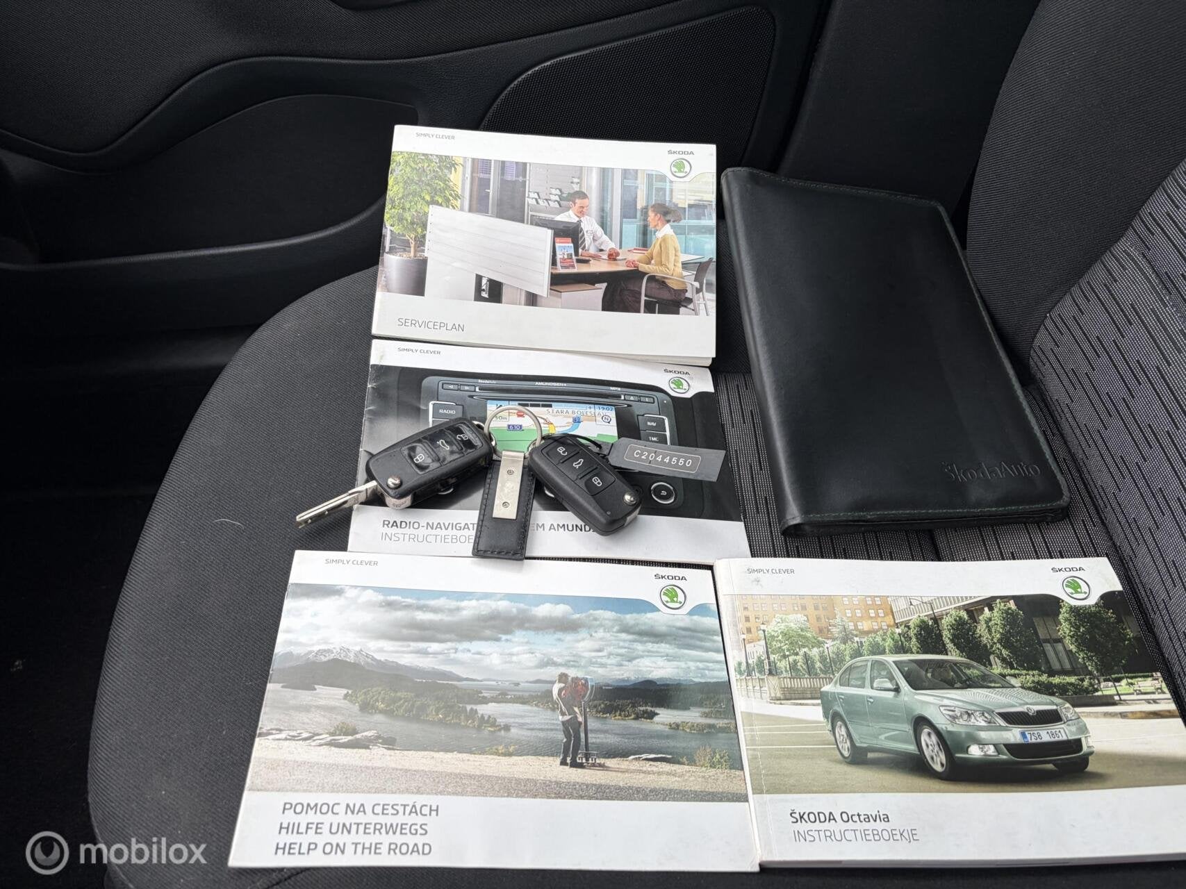 Foto 22 van Skoda Octavia Combi 1.2 TSI Ambition Business Line