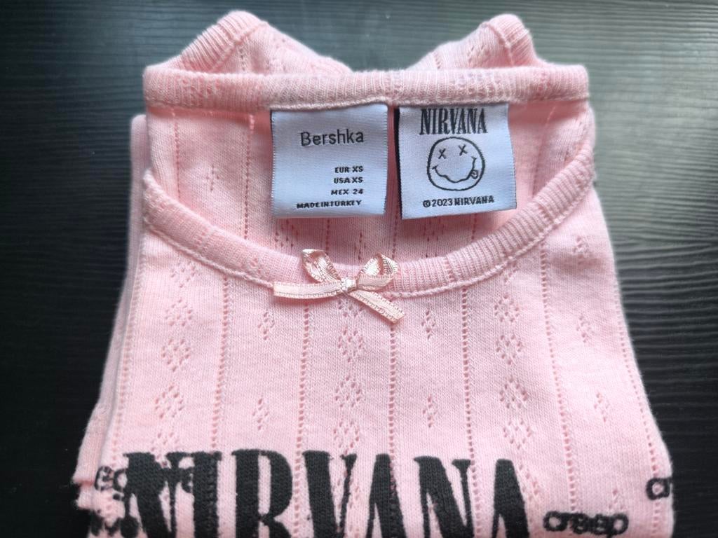 Bershka top XS – roze met print, Verzenden, Nieuw, Maat 34 (XS) of kleiner, Roze