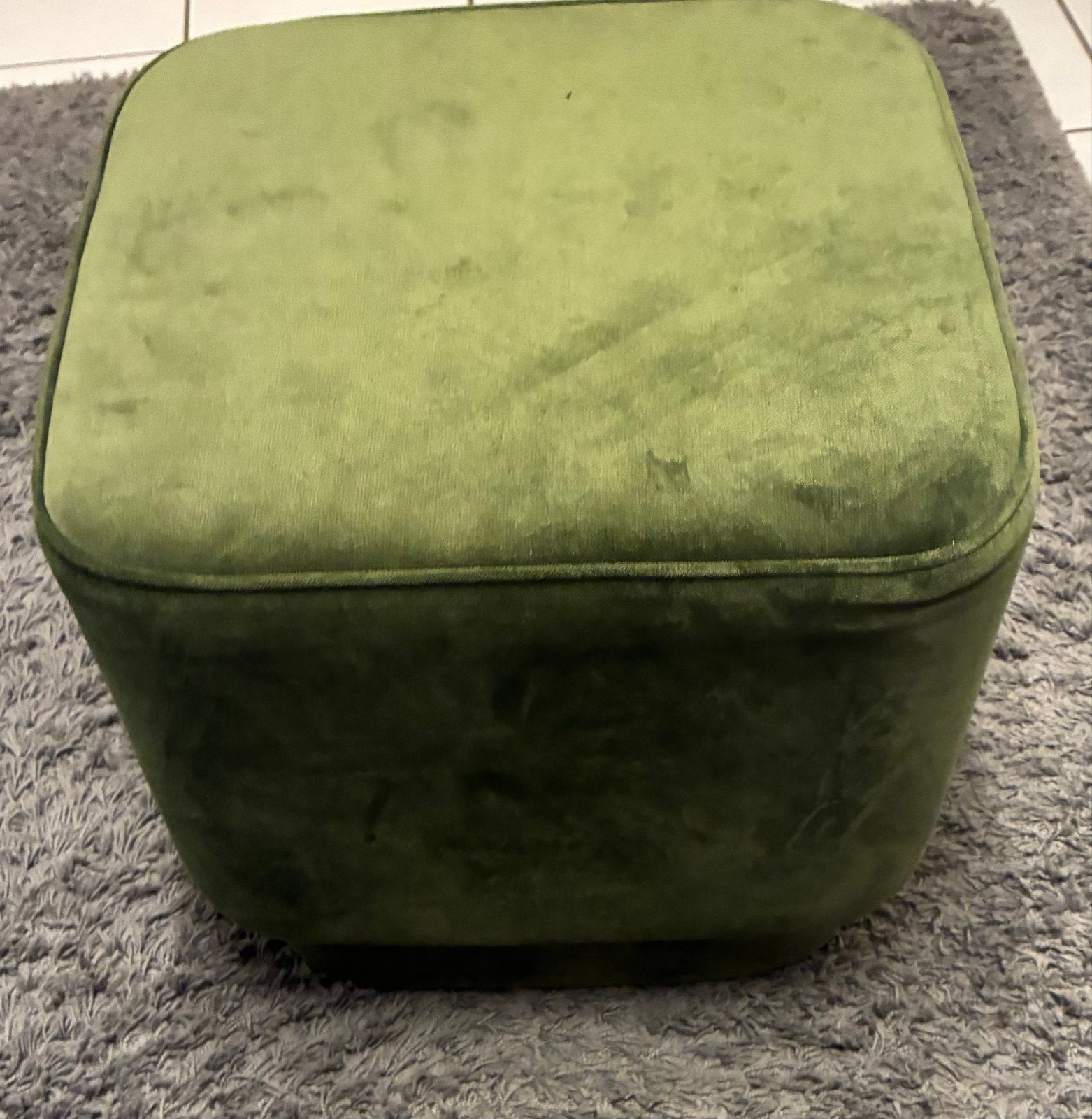 Zo goed als nieuwe poef - Groen fluweel, Ophalen of Verzenden, Zo goed als nieuw, Vierkant, Stof