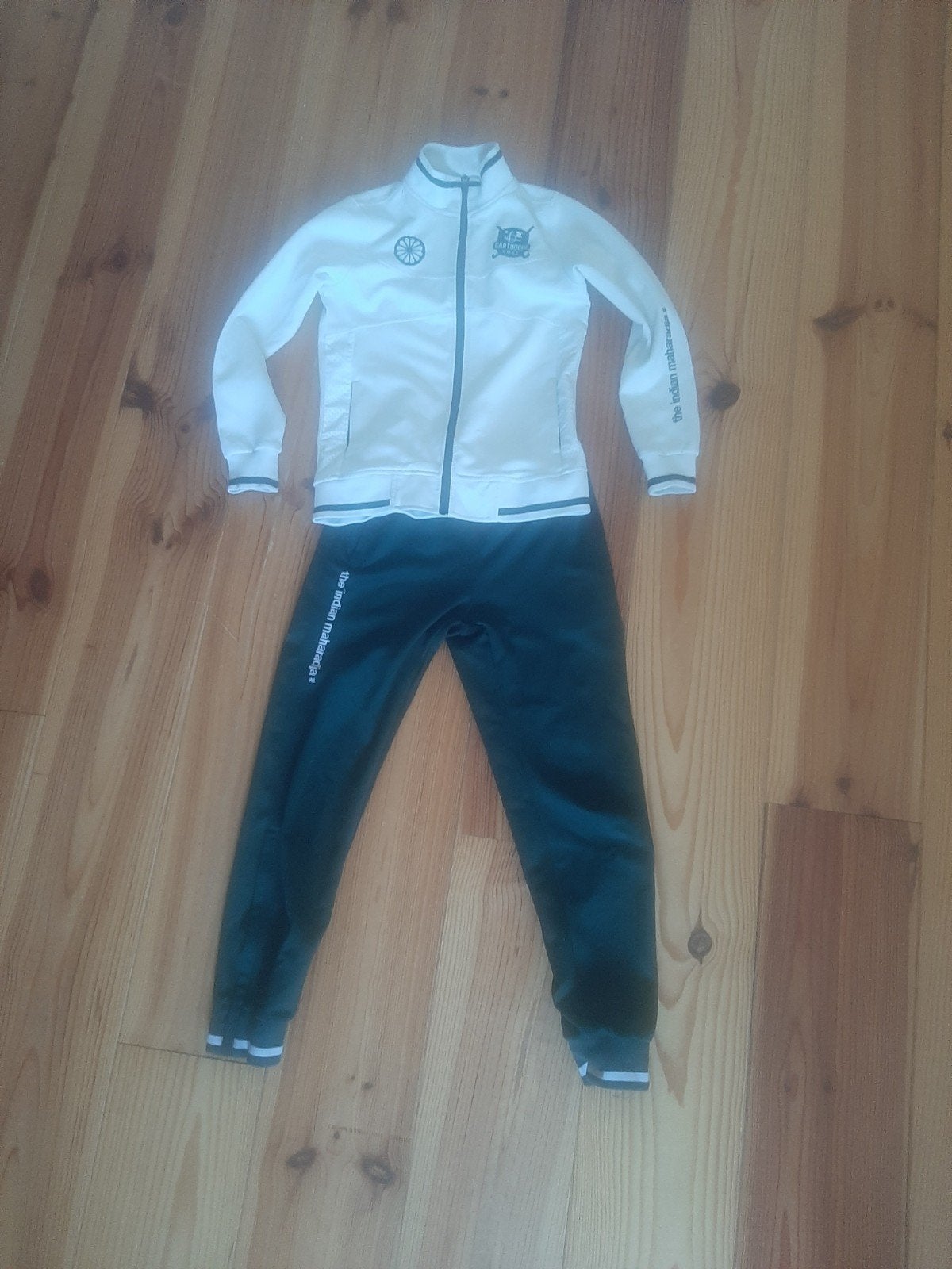 Indian maharadja trainingspak cartouche maat 152, Ophalen of Verzenden, Gebruikt, Kleding