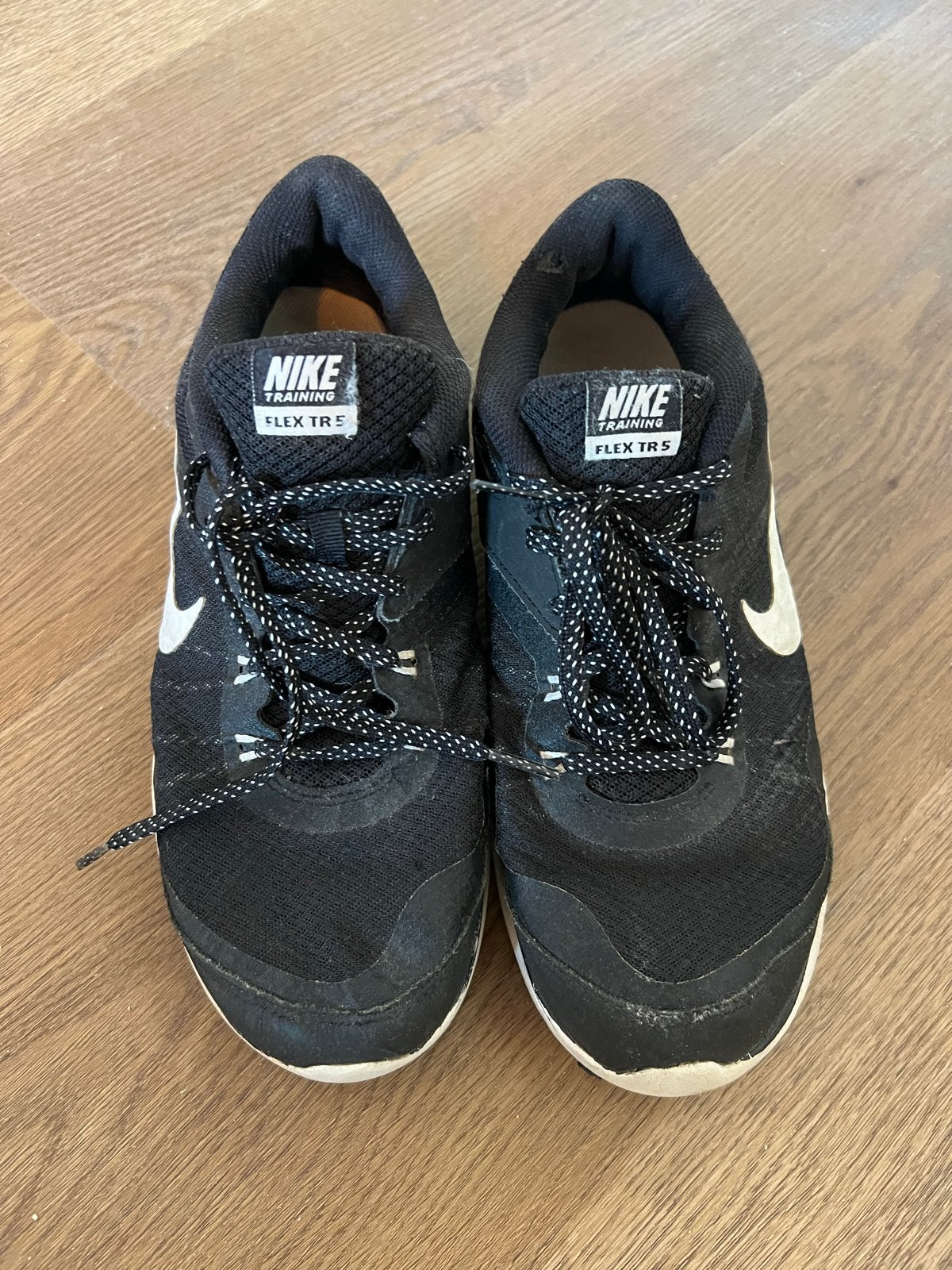 Nike Flex trainingsschoenen - Maat 40, Ophalen, Gedragen, Zwart, Sportschoenen
