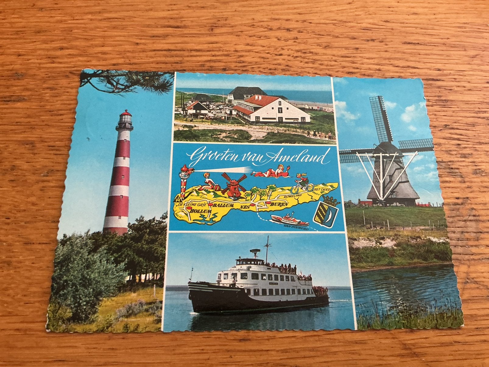 E23 Groeten uit Ameland vuurtoren molen veerboot, Ophalen of Verzenden, Waddeneilanden