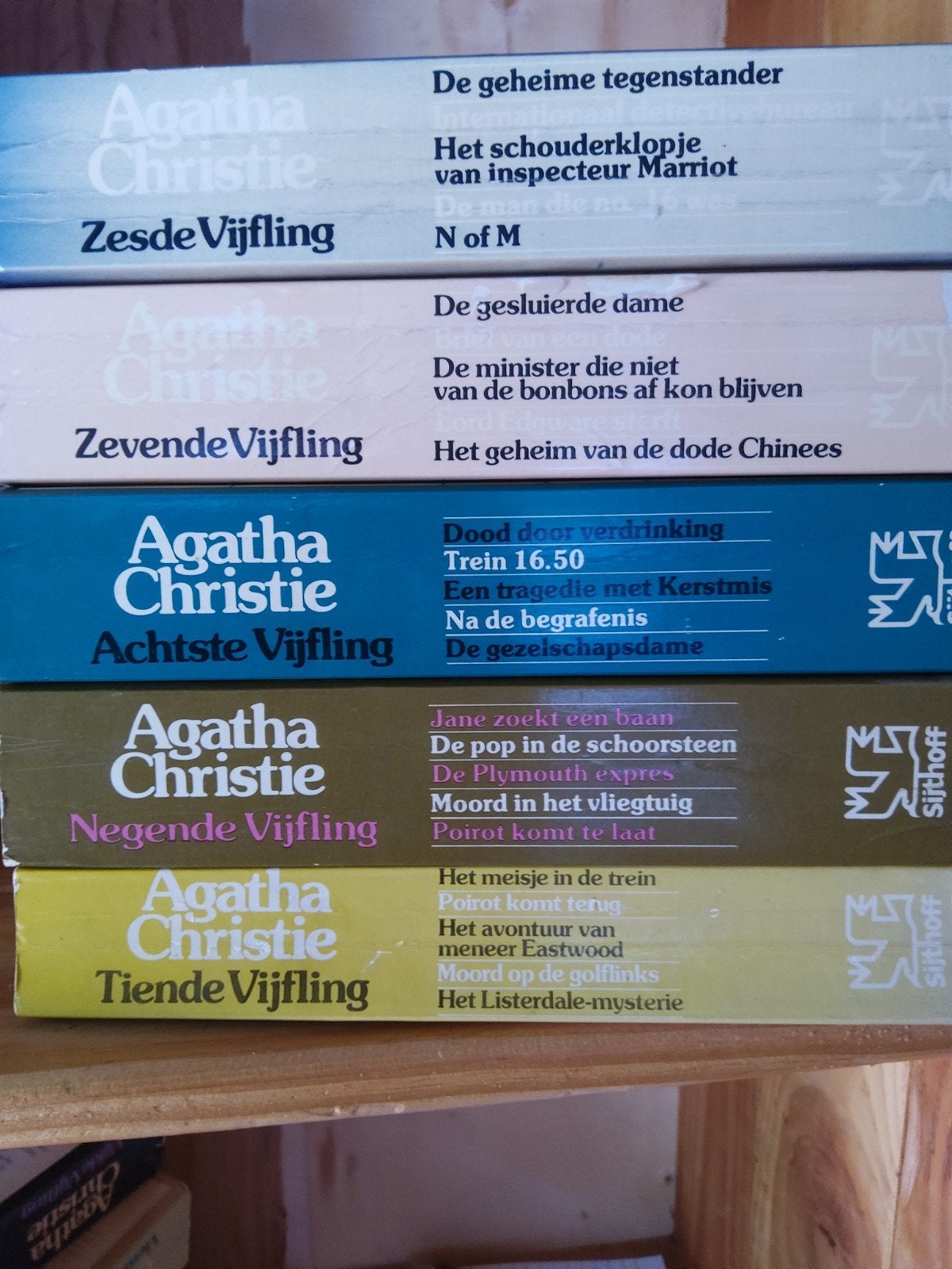 Agatha Christie - Tweede Serie Vijflingen (6, 7, 8, 9, 10), Boeken, Ophalen of Verzenden, Gelezen, Agatha Christie
