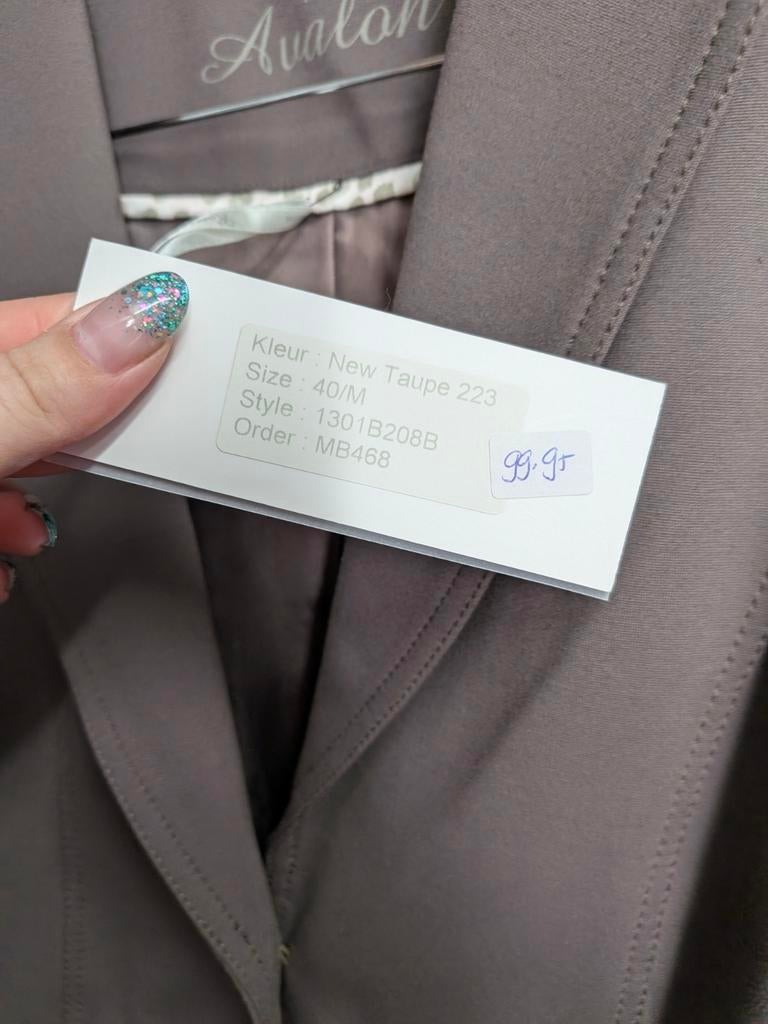 Roses of Avalon blazer maat M taupe, Kleding | Dames, Maat 38/40 (M), Nieuw, Ophalen of Verzenden, Jasje