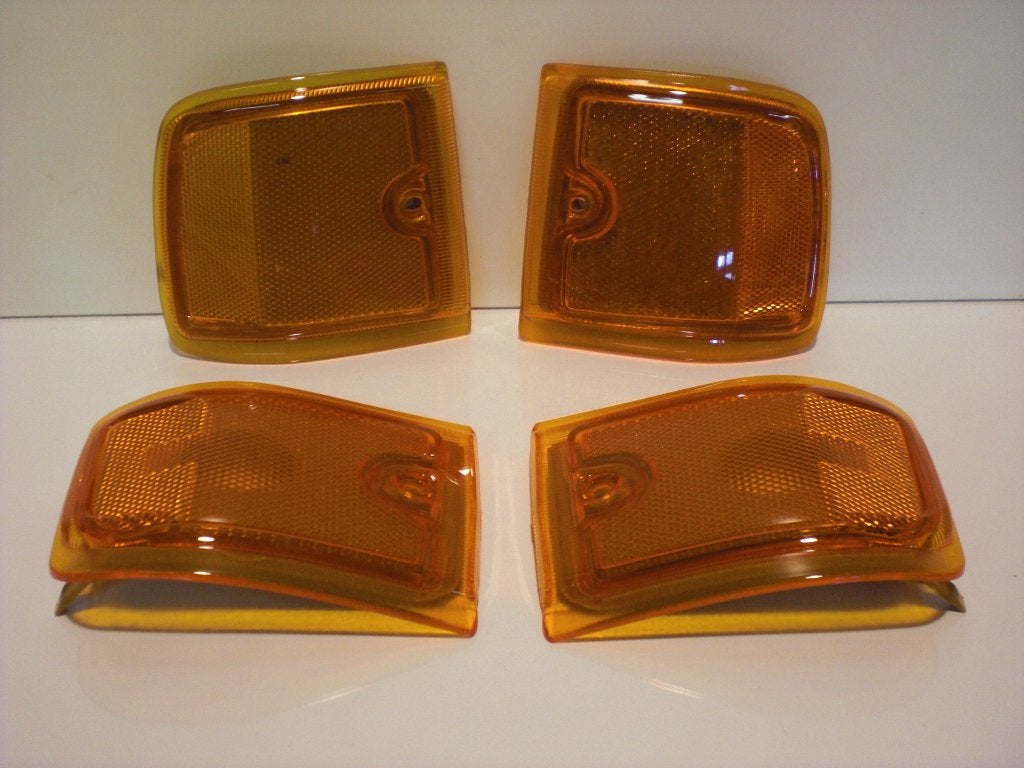 Zijmarkeringskapjes Front, Chevrolet Express - GMC Savana, Ophalen of Verzenden, Nieuw, Chevrolet