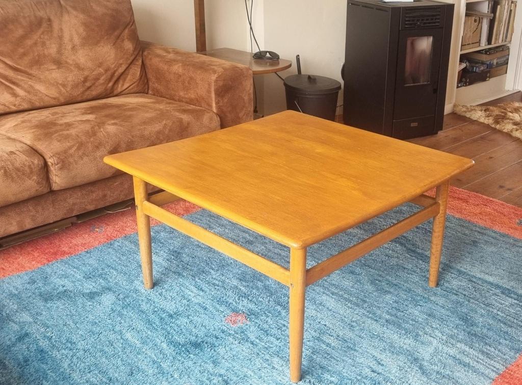 Koffietafel 80 x 80 mid century teak, Huis en Inrichting, Ophalen, 50 tot 100 cm, 50 tot 100 cm, Minder dan 50 cm