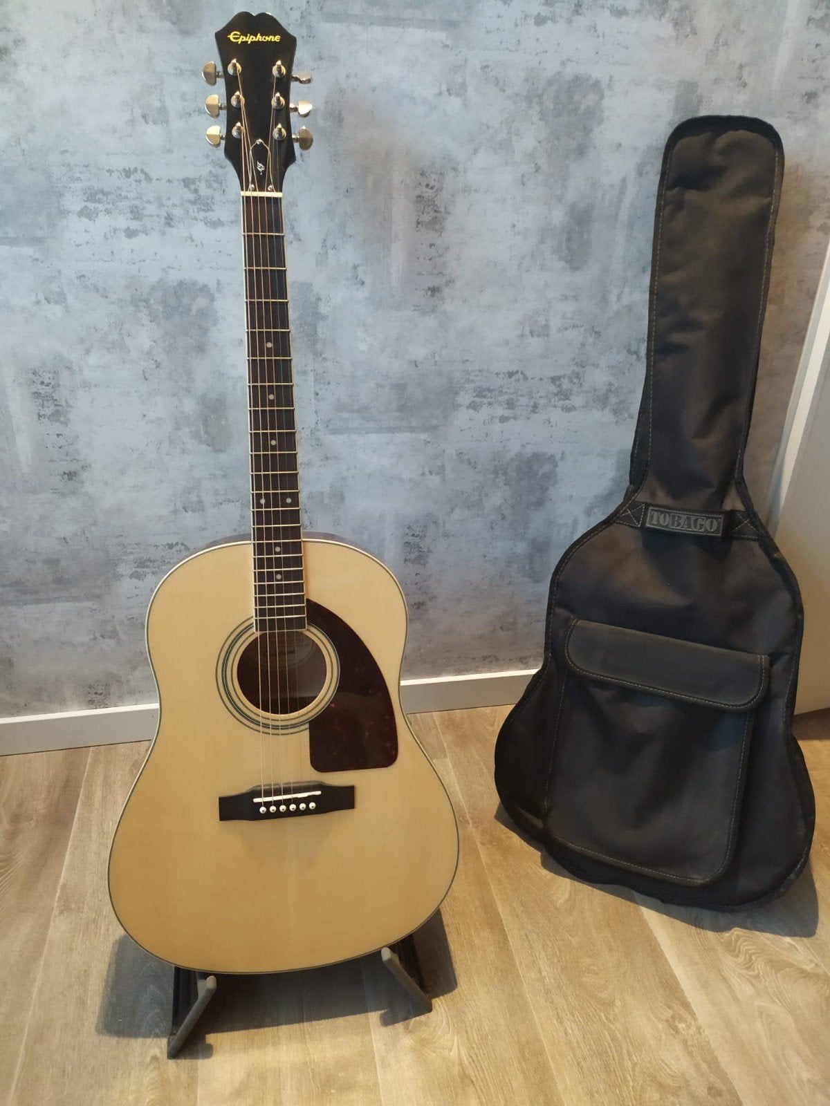 Epiphone AJ-220S/N akoestische gitaar met accessoires, Muziek en Instrumenten, Ophalen, Zo goed als nieuw, Western- of Steelstringgitaar