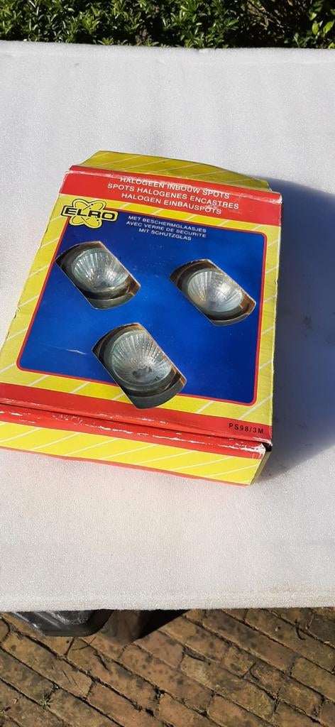 ELRO Halogeen Inbouwspots - Set van 3, Ophalen, Metaal of Aluminium, Klassiek, Functioneel, Nieuw