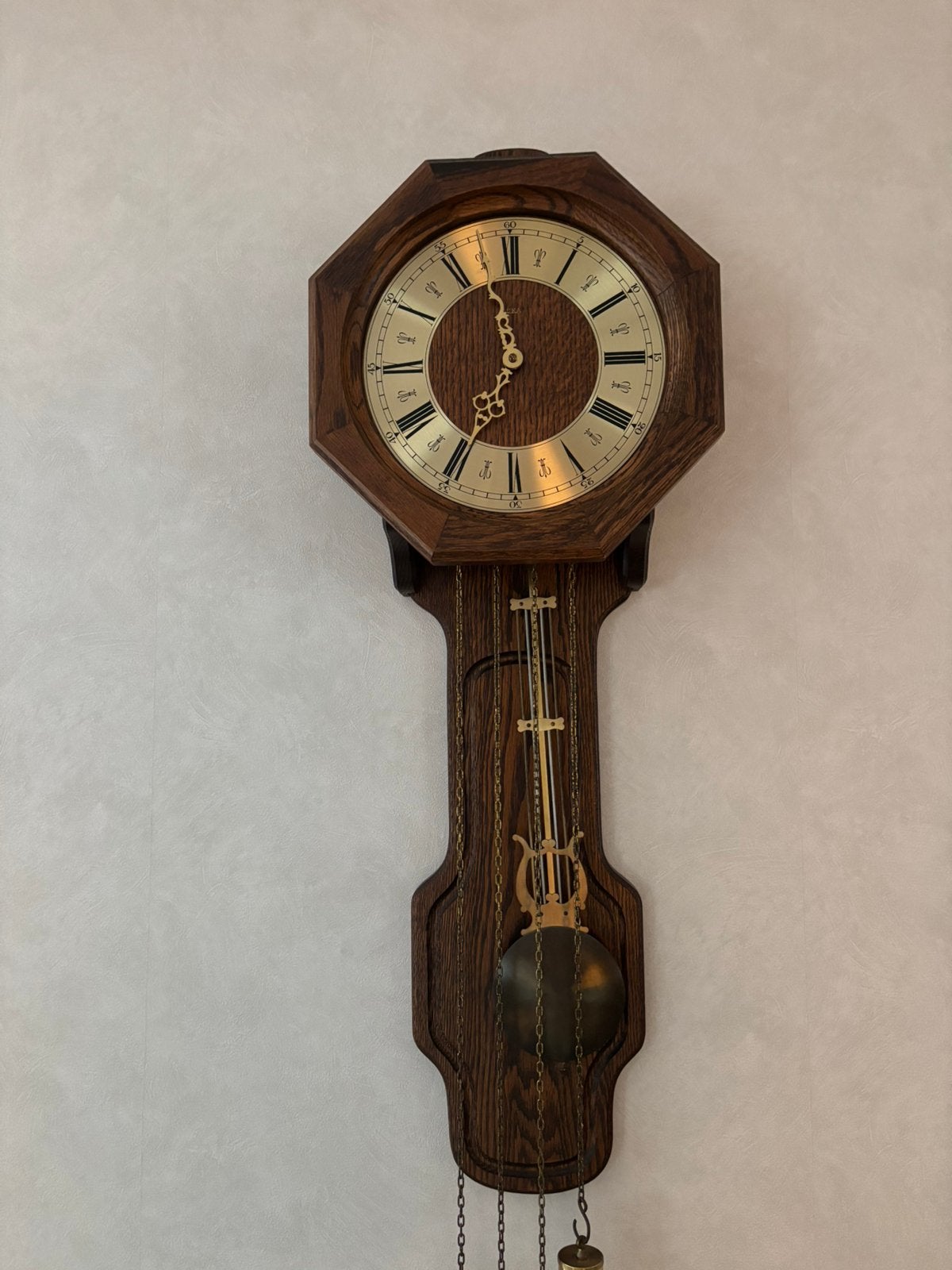 Vintage houten wandklok met slinger - Jeka, Antiek en Kunst, Ophalen of Verzenden