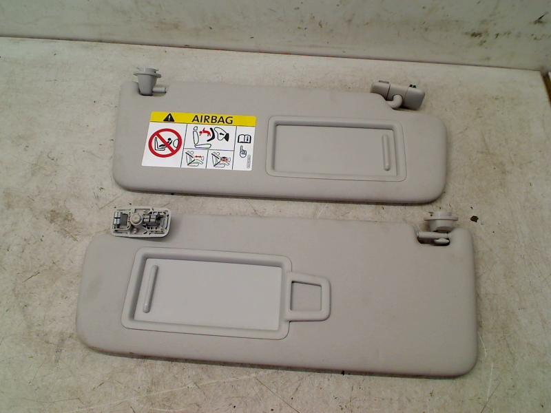 Zonneklep SET Volkswagen Golf VII (AUA) 2016 5G0857551AG, Auto-onderdelen, Interieur en Bekleding, Gebruikt, Volkswagen, Volkswagen AG