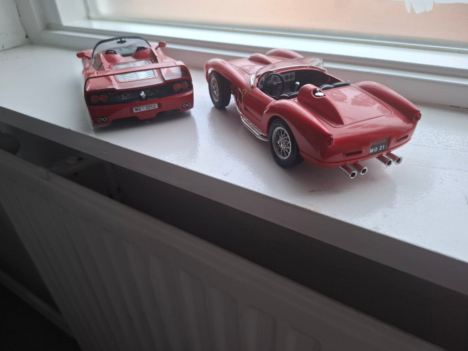 Ferrari modellen, Hobby en Vrije tijd, Ophalen of Verzenden, Zo goed als nieuw, Bburago