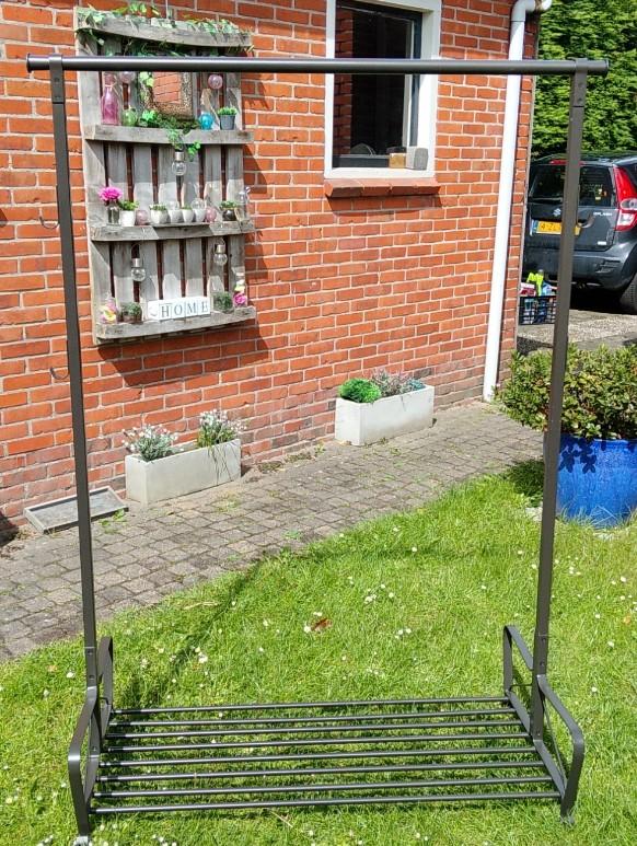 IKEA Portis  Kledingrek met schoenenrek - Metaal, Ophalen, Gebruikt