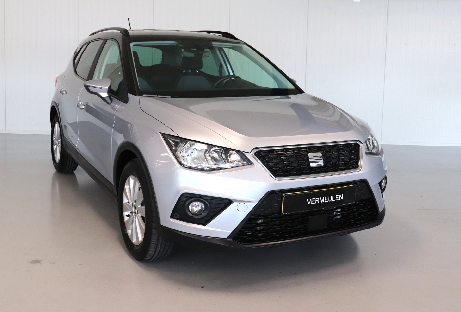 Seat Arona 1.0 TSI automaat rijklaar € 18950,-, Auto's, Dealer onderhouden, Stof, 116 pk, 49 €/maand