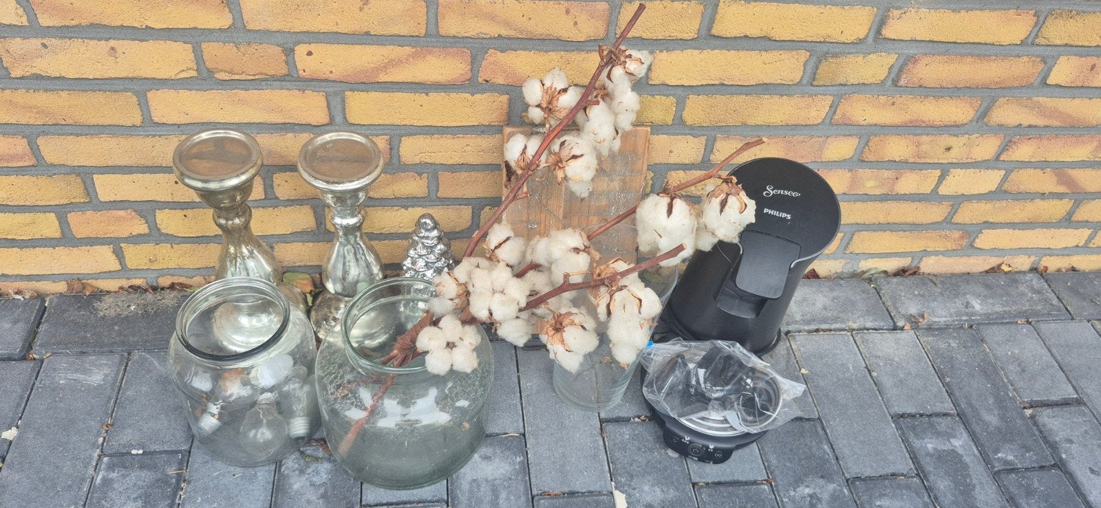 Diverse decoratie en Senseo apparaat gratis af te halen, Ophalen