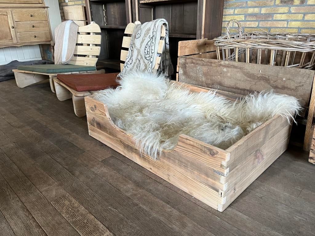 Handgemaakte houten hondenmand 83x60 cm, Ophalen, Nieuw, Overige