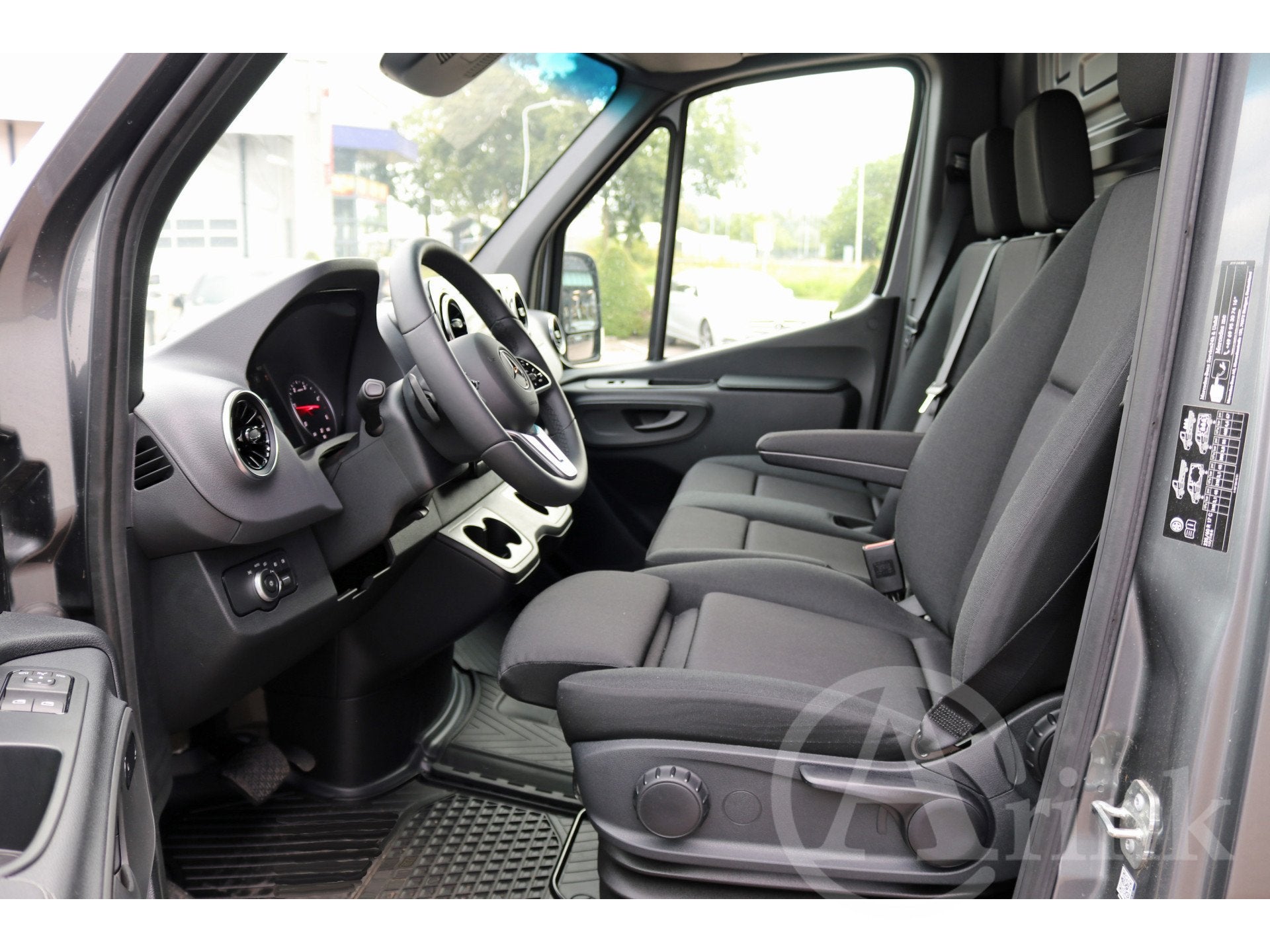Mercedes-Benz Sprinter 319 CDI L2H2 BPM vrij 360 ALARM KL3, Automaat, Gebruikt, Zwart, Met garantie (alle)