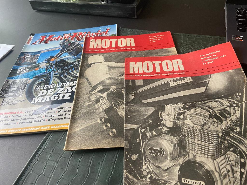 Motorbladen classics vintage youngtimer Vaderdag, Ophalen of Verzenden, Gelezen, Diverse schrijvers, Algemeen