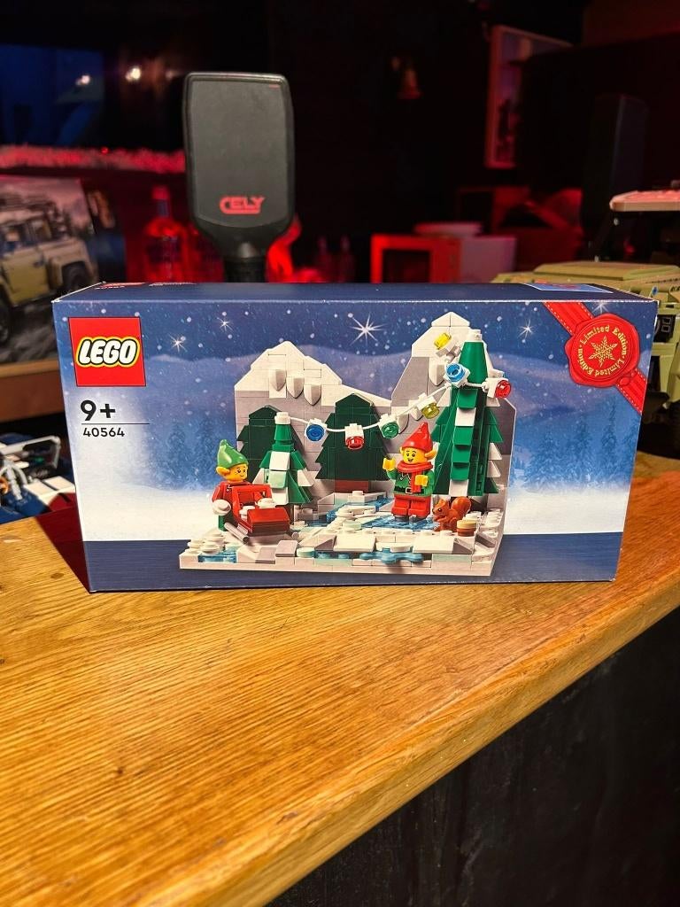 LEGO Winter Elven Limited Edition #40564, Ophalen of Verzenden, Nieuw, Complete set, Lego
