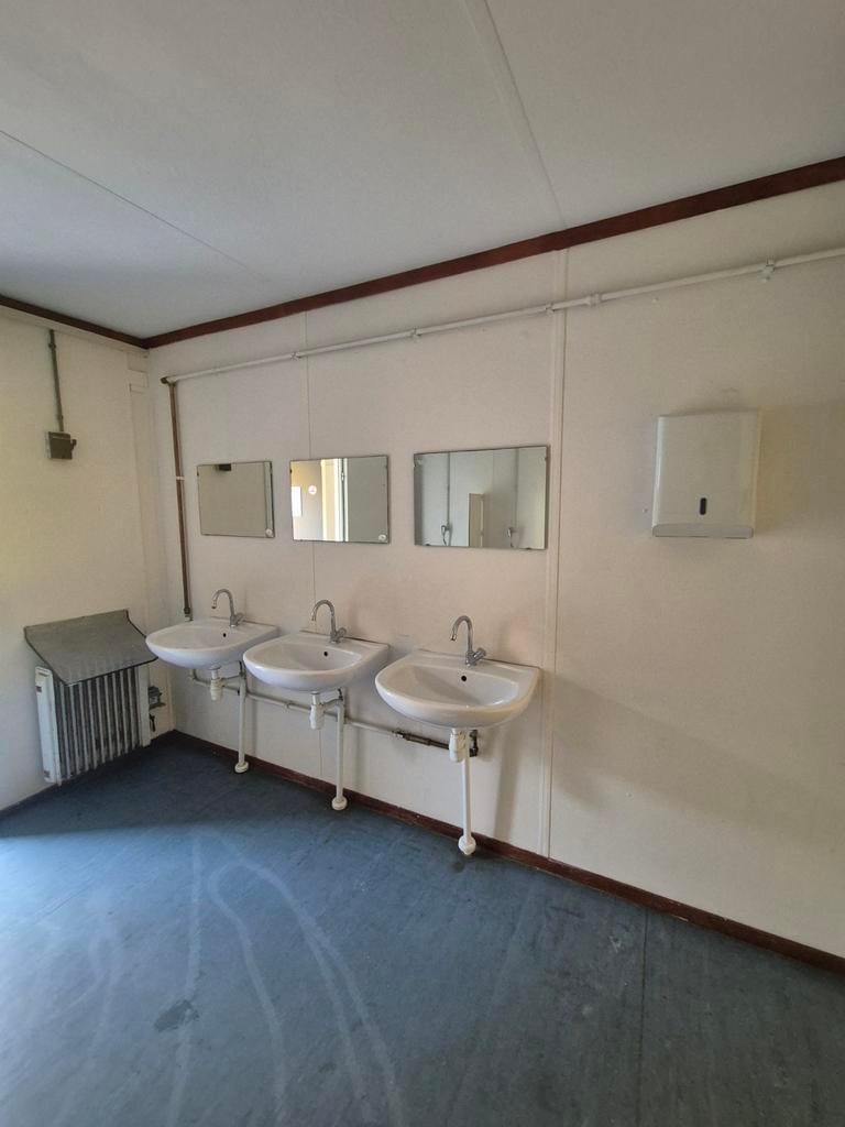 Toilet unit 6 x 3 de meeuw, 1000 tot 2000 kg, Ophalen, Voorzetapparatuur