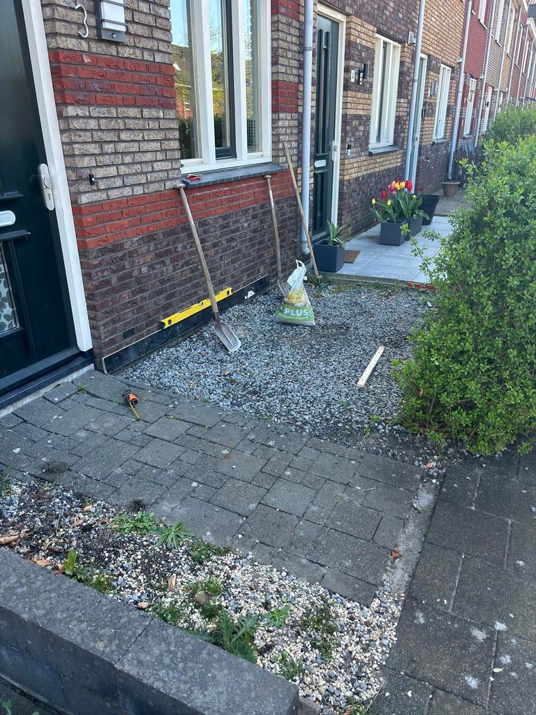 Hovenier, Tuinman, Tuinonderhoud, Gazon onderhoud, Garantie, Tuinonderhoud of Snoeiwerk