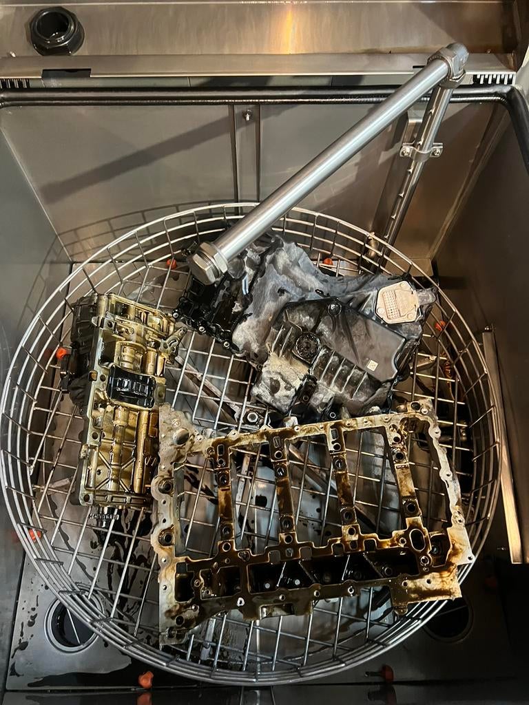 BMW N20 N20B20 motor revisie inc uitbouw/inbouw €5750 ex btw, Garantie