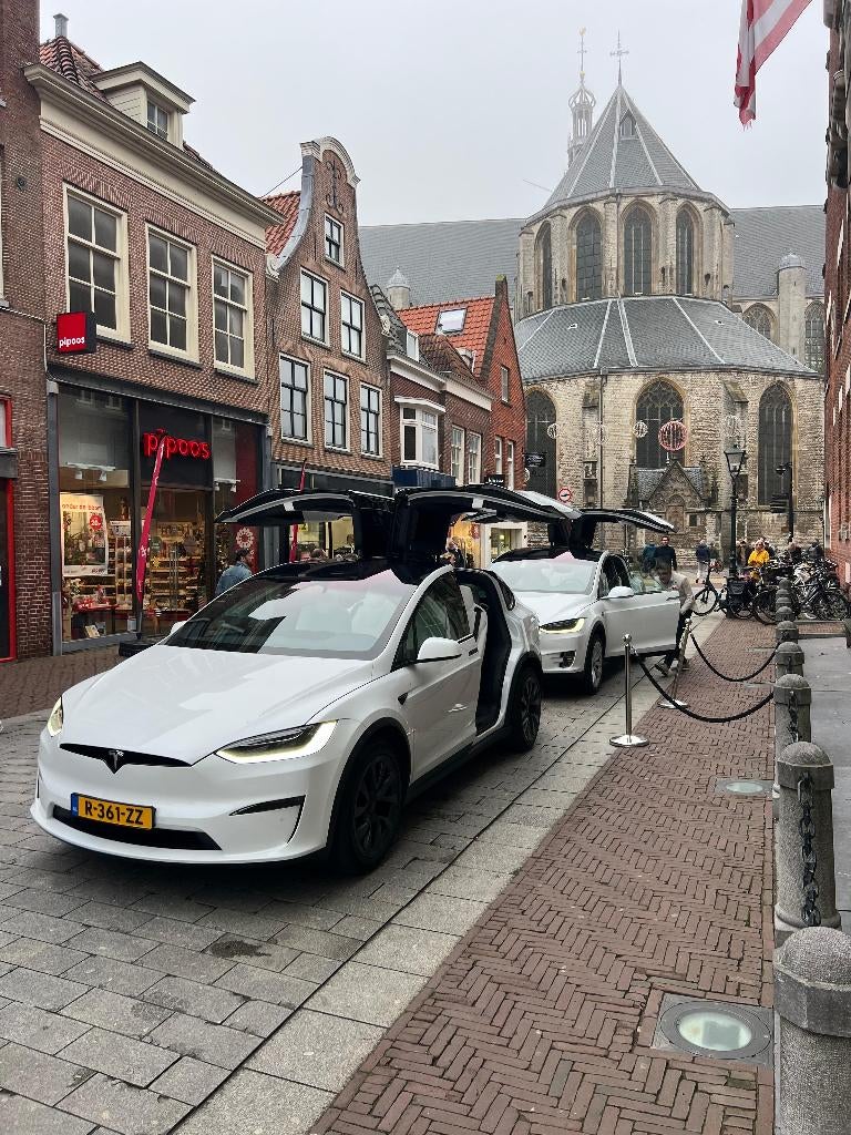 Tesla huren | Model X Plaid | Model S | trouwvervoer, Met chauffeur, Personenauto
