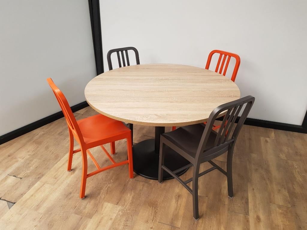 Emeco navy chair 111 Coca cola recycle (Oranje), Ophalen of Verzenden, Nieuw, Gebruiksvoorwerp