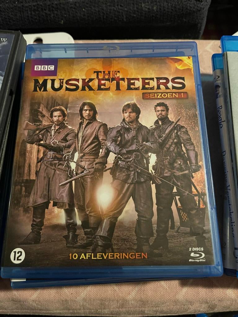 The Musketeers - Seizoen 1 Blu-ray, Ophalen of Verzenden, Zo goed als nieuw, Actie