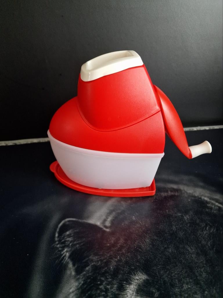 Tupperware kaasmolen, Huis en Inrichting, Keuken | Tupperware, Zo goed als nieuw, Overige typen, Ophalen of Verzenden