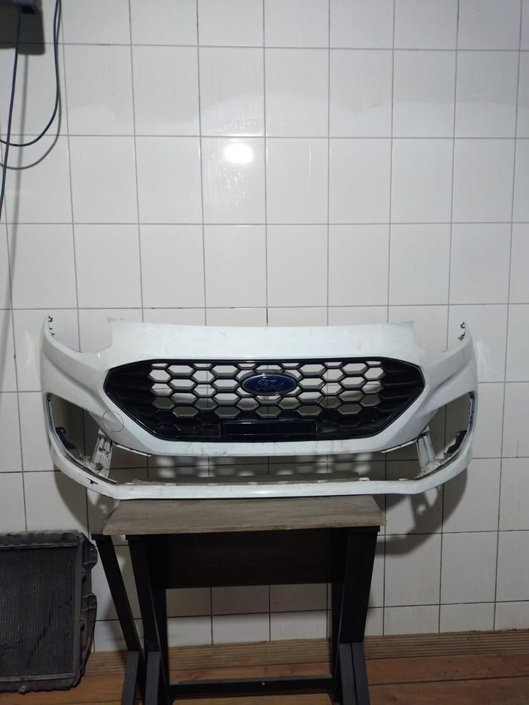 Voorbumper Ford Focus MK4 Facelift (2022–2025) ST-Line + Gri, Voor, Nieuw, Ophalen of Verzenden, Bumper