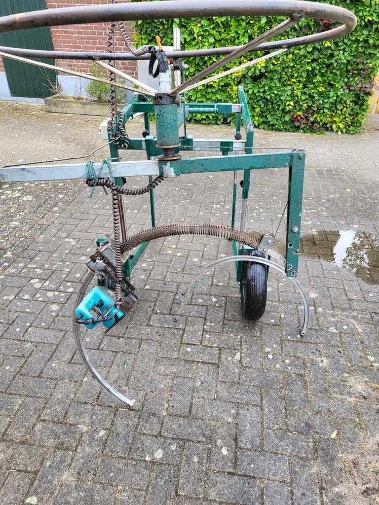 Vormsnoei machine, Ophalen