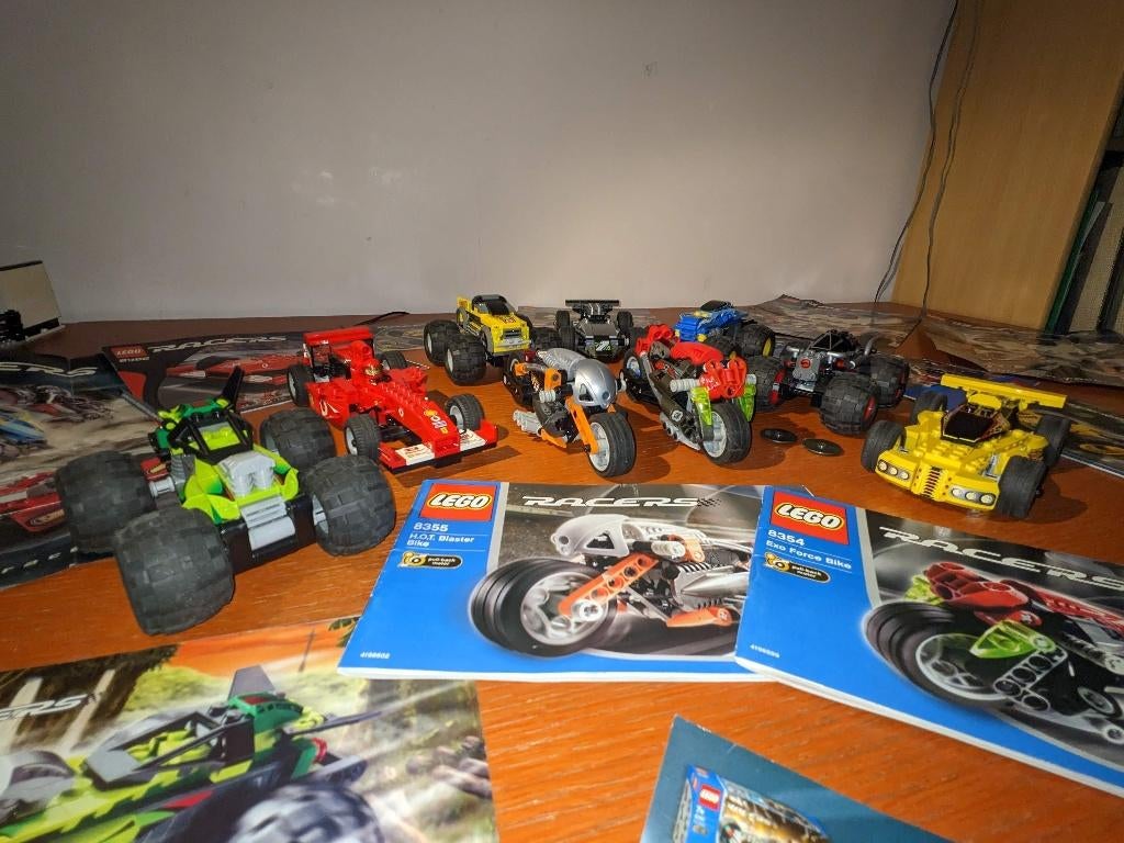 LEGO Racers diverse auto's en motors met terugtrekmotor, Kinderen en Baby's, Speelgoed | Duplo en Lego, Gebruikt, Lego, Complete set