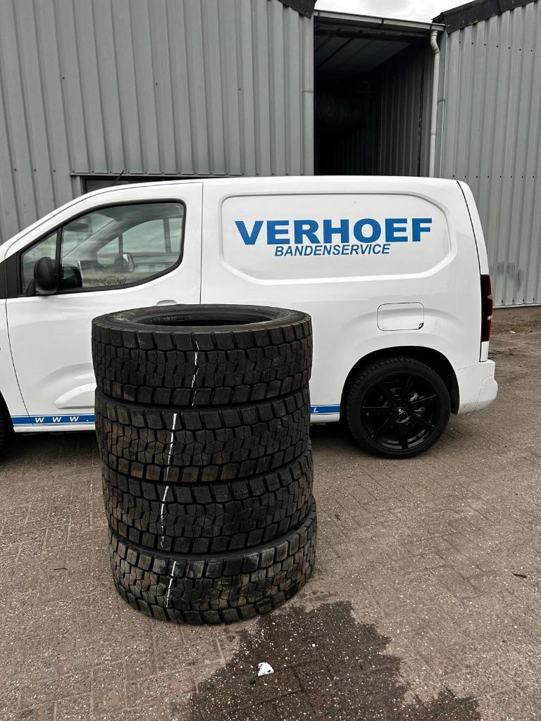 295/55R22.5, 315/70R22.5, 315/60R22.5 covers, Auto-onderdelen, Vrachtwagen-onderdelen, Ophalen, Overige merken, Overige Auto-onderdelen