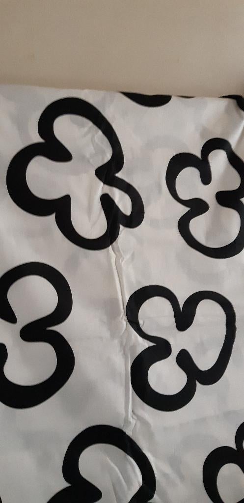 SALE Lap stof Ikea van Anna Efverlund 2005. Wit zwart wolken, 120 cm of meer, Zwart, Nieuw, Ophalen of Verzenden