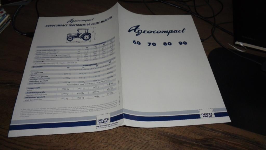 Folder DEUTZ-FAHR  Agrocompact 60-70-80-90, Verzenden, Nieuw, Overige merken