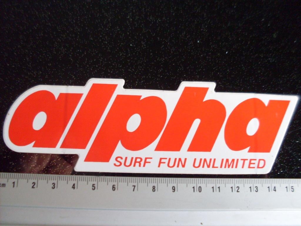 sticker alpha surf fun unlimited logo, Ophalen of Verzenden, Zo goed als nieuw, Merk