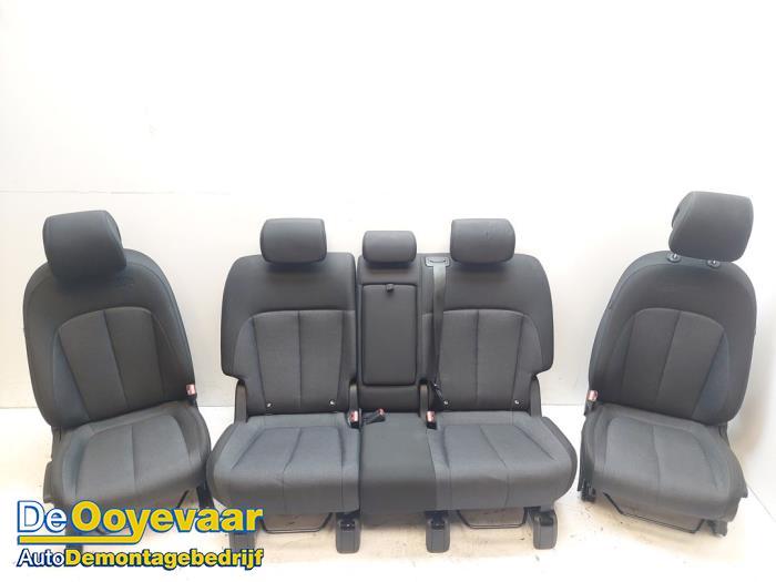 Bekleding Set (compleet) van een Hyundai Ioniq (Ioniq 5 21-), Gebruikt, -, -, Ophalen of Verzenden