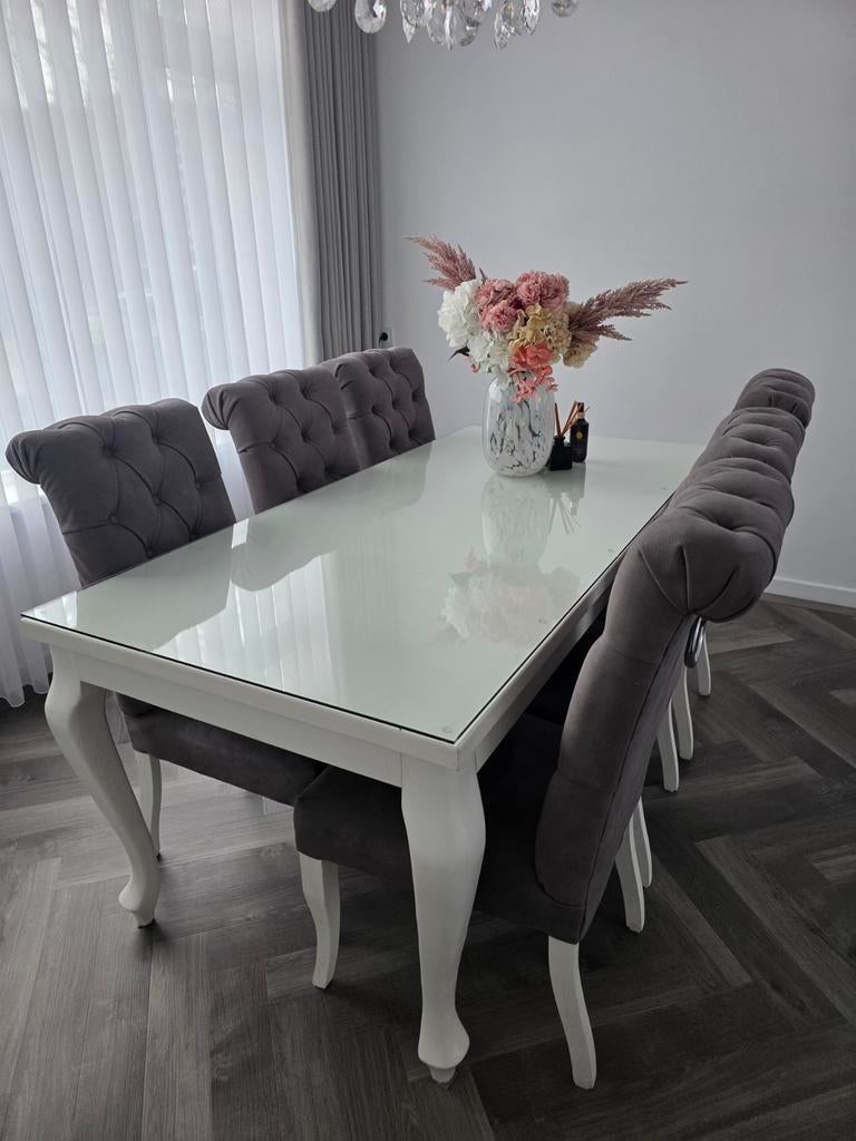 Witte houten eettafel - Stijlvol en tijdloos, Huis en Inrichting, Tafels | Eettafels, Ophalen, Gebruikt, 100 tot 150 cm, 50 tot 100 cm