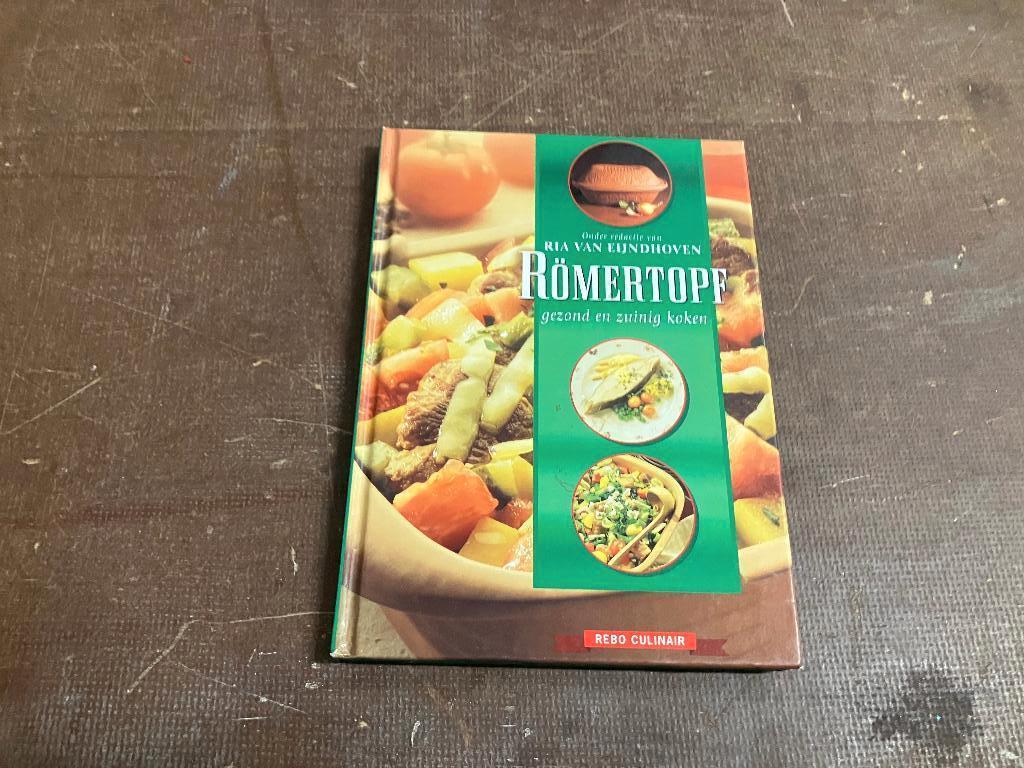 römertopf stoven vlees aardewerk, Ophalen of Verzenden, Zo goed als nieuw