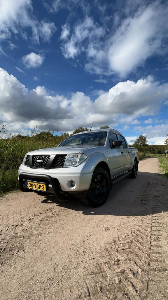 Nissan Navara 2.5 DCI Double-cab grijs kenteken VAN 4WD 2007, Auto's, 4 cilinders, Origineel Nederlands, Vierwielaandrijving, Particulier