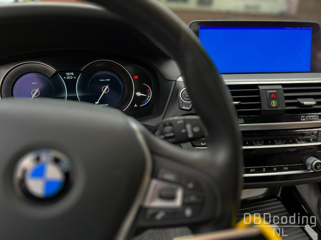 ACTIVEREN/VRIJSCHAKELEN - CarPlay & Android Auto BMW/MINI