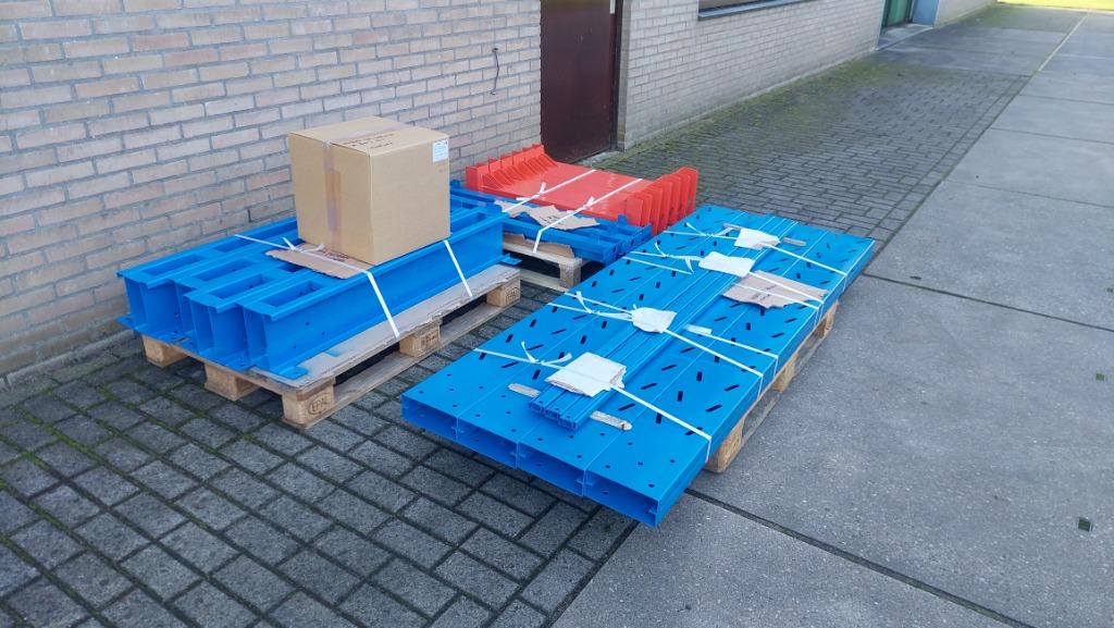 Voordeelpakket Draagarmstelling 3.9 mtr. x 2.2 mtr. x 80 Cm, Zakelijke goederen, Kantoor en Winkelinrichting | Magazijn, Stelling en Opslag