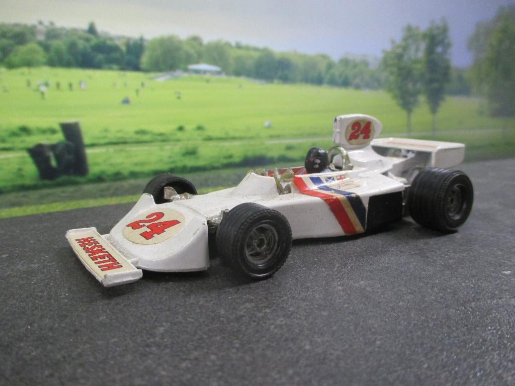 1:36 Hesketh Ford Formule 1 James Hunt - Corgi, Hobby en Vrije tijd, Modelauto's | 1:32, Gebruikt, Auto, Corgi, Ophalen of Verzenden