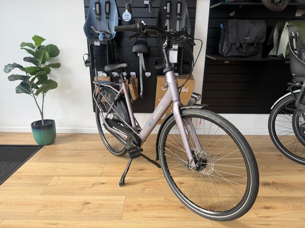 Foto 2 van Nieuwe Batavus Mambo 7V stevige moederfiets 28 inch 55CM