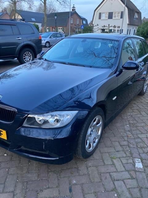 BMW 3-Serie 2.0 318 I Touring 2007 Blauw, Auto's, 13 km/l, Achterwielaandrijving, 4 cilinders, Blauw