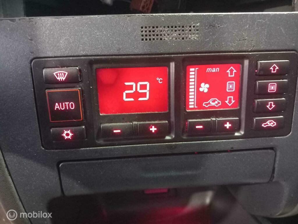Bedieningspaneel kachel Audi A3 8L0820043D 5HB007608, Ophalen of Verzenden, Gebruikt